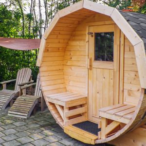 What to Consider Before Purchasing a Barrel Sauna Kit for Your Backyard